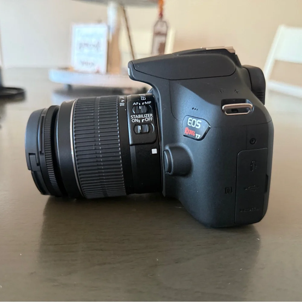 Canon EOS Rebel T7 EF-S 18-55mm IS II KIT Black Camera and accessories